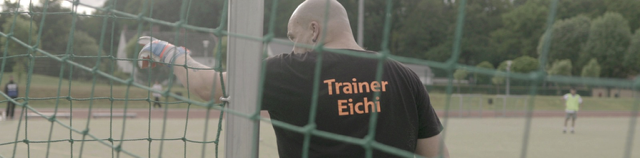 Nichts ist einfach hier